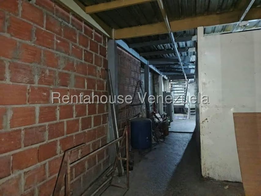 Casa (Multipes Niveles) en Venta en Cementerio, Distrito Metropolitano - 19