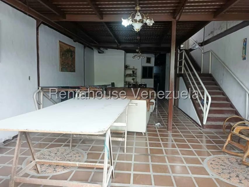 Casa (Multipes Niveles) en Venta en Cementerio, Distrito Metropolitano - 23