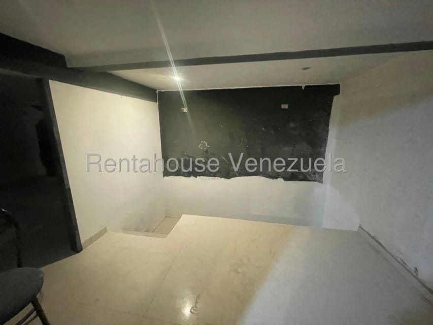 Comercial (Local Comercial) en Venta en El Remanso, Carabobo - 3