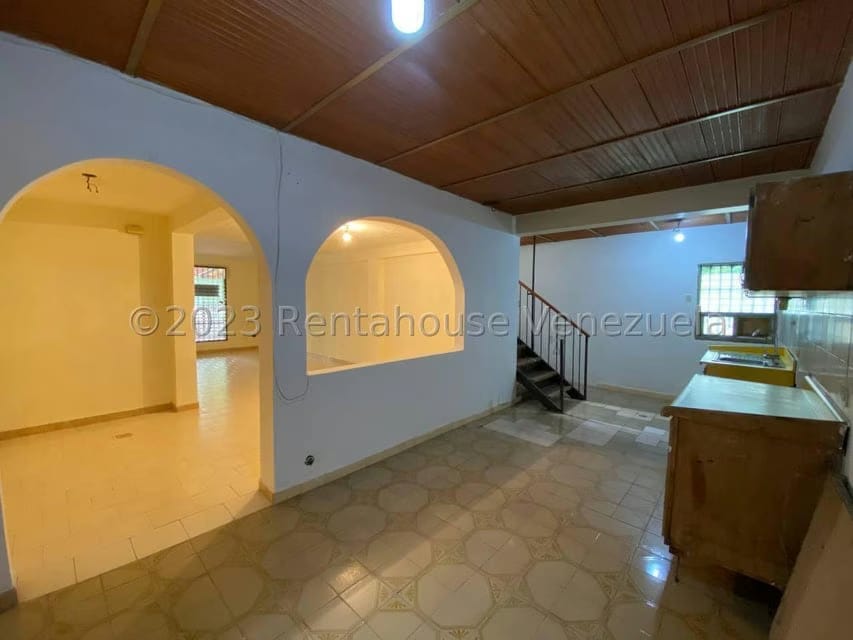 Casa (Duplex) en Venta en La Fuente, Aragua - 11