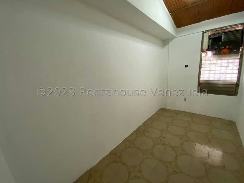Casa (Duplex) en Venta en La Fuente, Aragua - 15