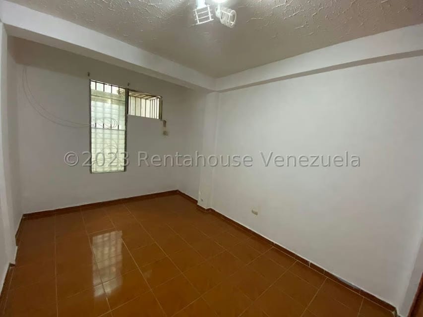 Casa (Duplex) en Venta en La Fuente, Aragua - 22