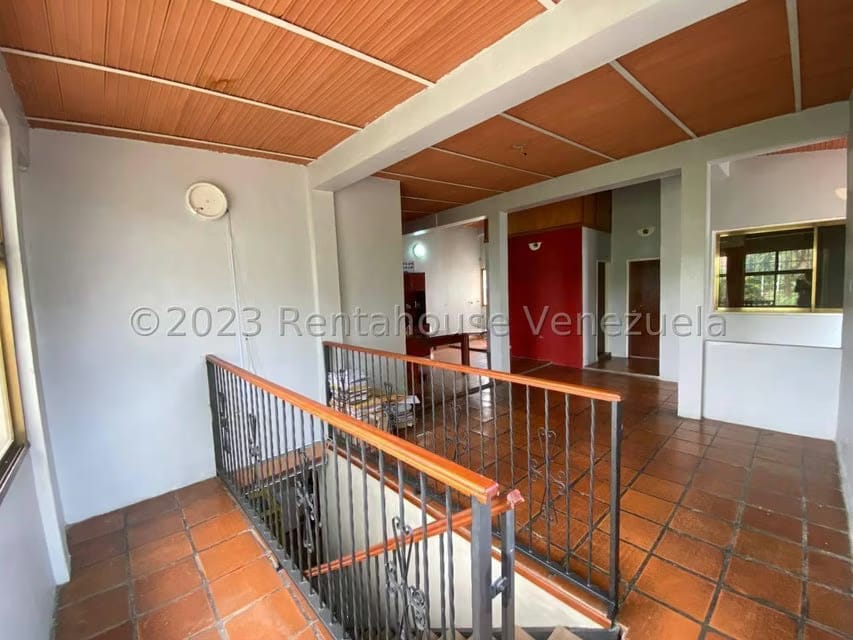 Casa (Duplex) en Venta en La Fuente, Aragua - 24
