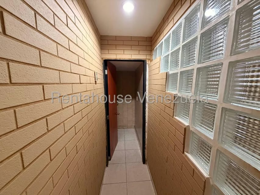 Comercial (Local Comercial) en Alquiler en Boleita Norte, Distrito Metropolitano - 13