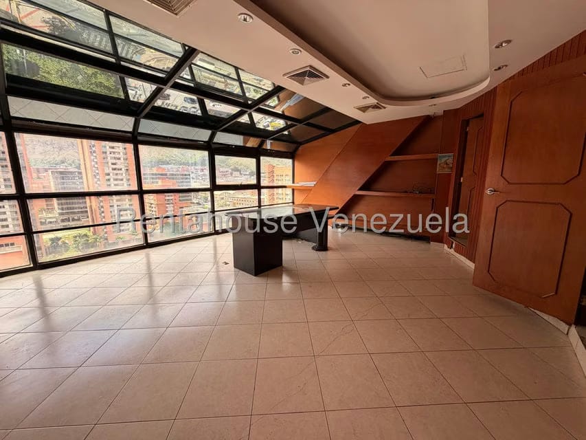 Comercial (Local Comercial) en Alquiler en Boleita Norte, Distrito Metropolitano - 9