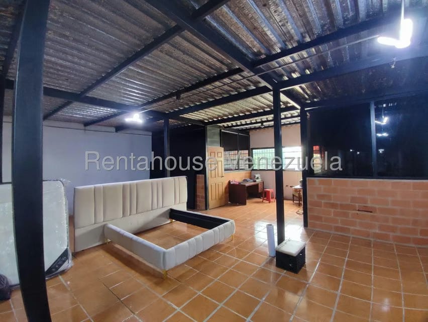Comercial (Local Comercial) en Venta en Avenida Las Ferias, Carabobo - 28