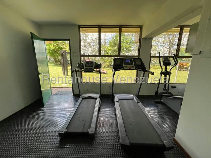 Apartamento (1 Nivel) en Alquiler en Los Naranjos del Cafetal, Distrito Metropolitano - 59