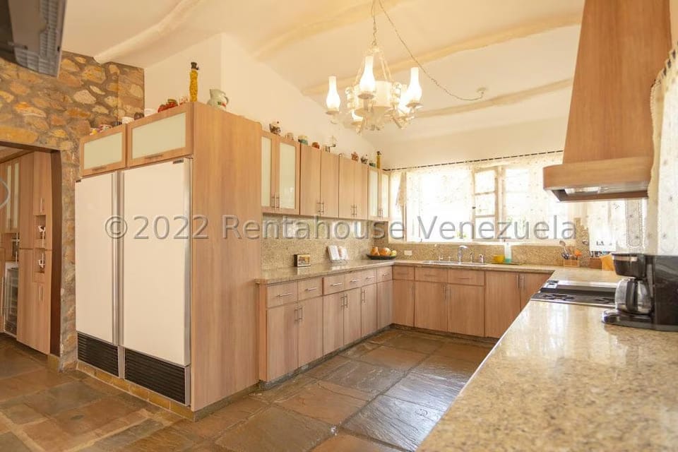 Casa (Multipes Niveles) en Venta en El Hatillo, Distrito Metropolitano - 11