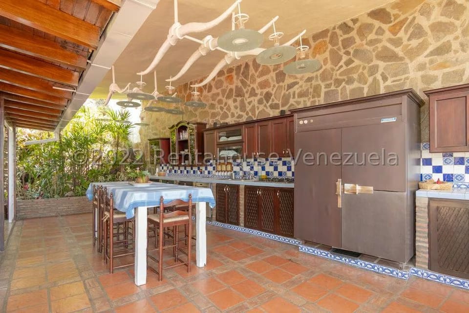 Casa (Multipes Niveles) en Venta en El Hatillo, Distrito Metropolitano - 24