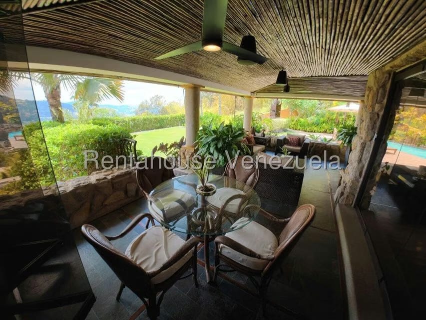Casa (Multipes Niveles) en Venta en Alto Hatillo, Distrito Metropolitano - 15