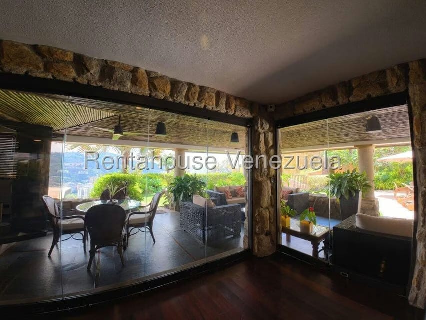 Casa (Multipes Niveles) en Venta en Alto Hatillo, Distrito Metropolitano - 19