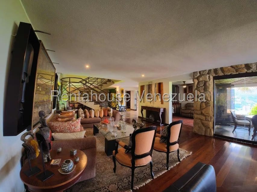 Casa (Multipes Niveles) en Venta en Alto Hatillo, Distrito Metropolitano - 3