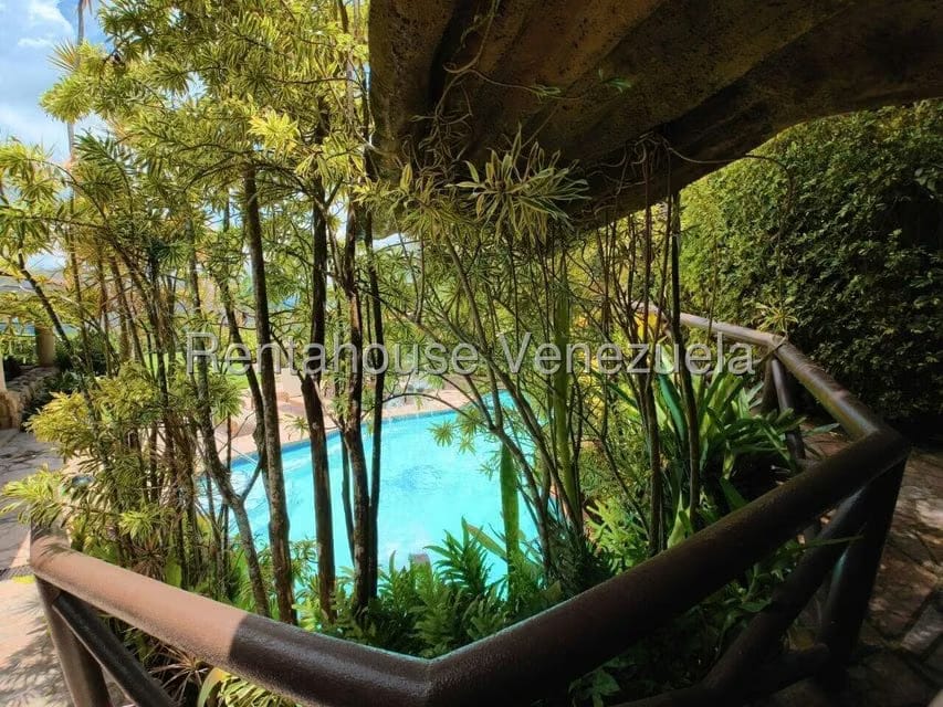 Casa (Multipes Niveles) en Venta en Alto Hatillo, Distrito Metropolitano - 46