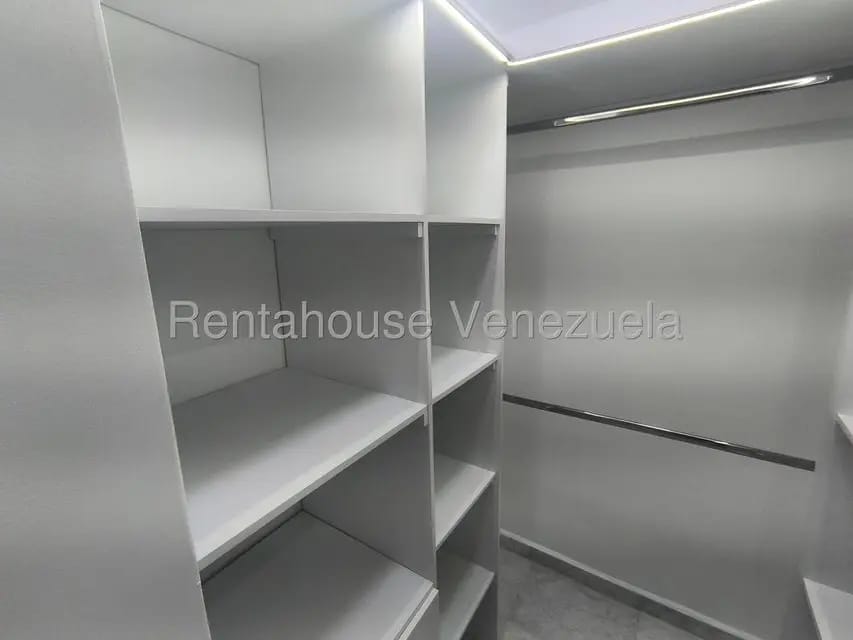 Apartamento (1 Nivel) en Venta en Manantial, Carabobo - 35
