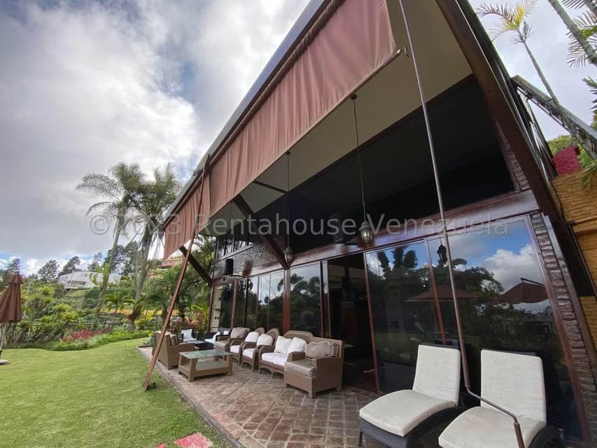 Casa (Multipes Niveles) en Venta en La Lagunita Country Club, Distrito Metropolitano - 18