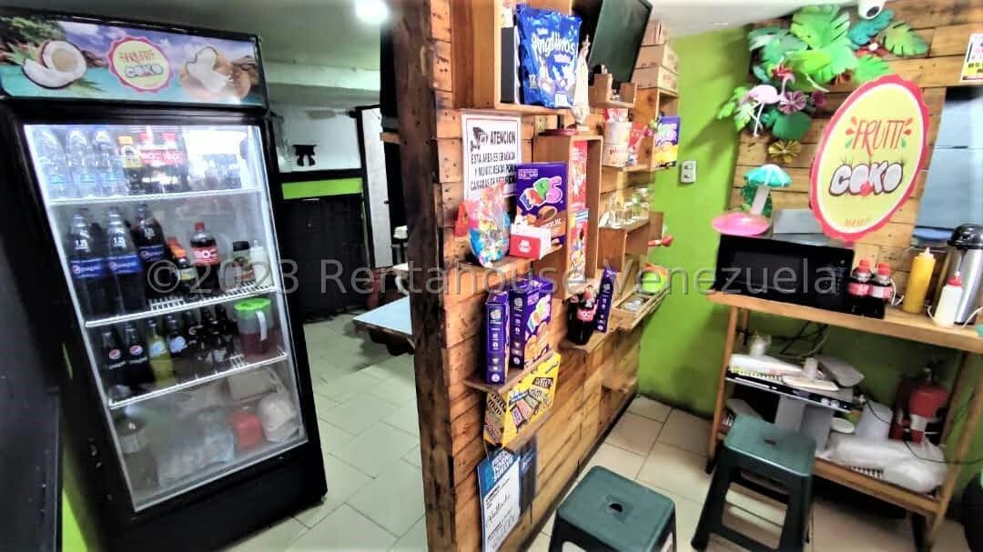 Comercial (Local Comercial) en Venta en Guaicaipuro, Distrito Metropolitano - 2