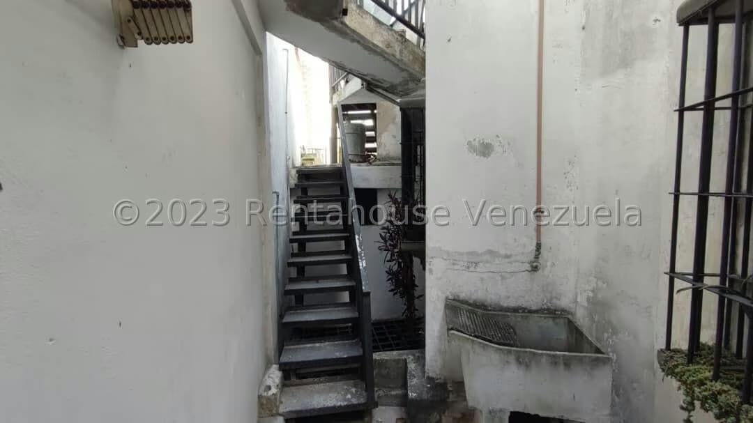 Comercial (Local Comercial) en Venta en Guaicaipuro, Distrito Metropolitano - 13