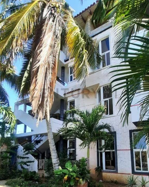 Edificio en venta en Playa el Yaque Isla de Margarita