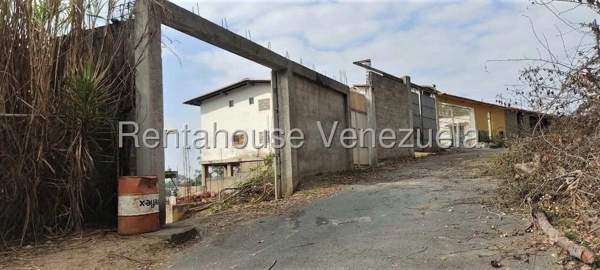 Terreno (Residencial) en Venta en Colinas de Carrizal, Miranda - 3