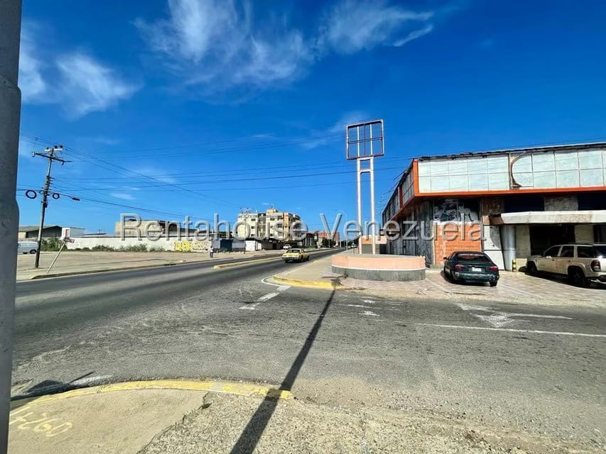 Comercial (Local Comercial) en Venta en Punto Fijo, Falcon - 3