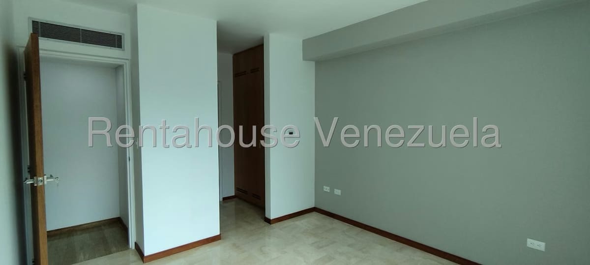 Apartamento (1 Nivel) en Venta en La Lagunita Country Club, Distrito Metropolitano - 20
