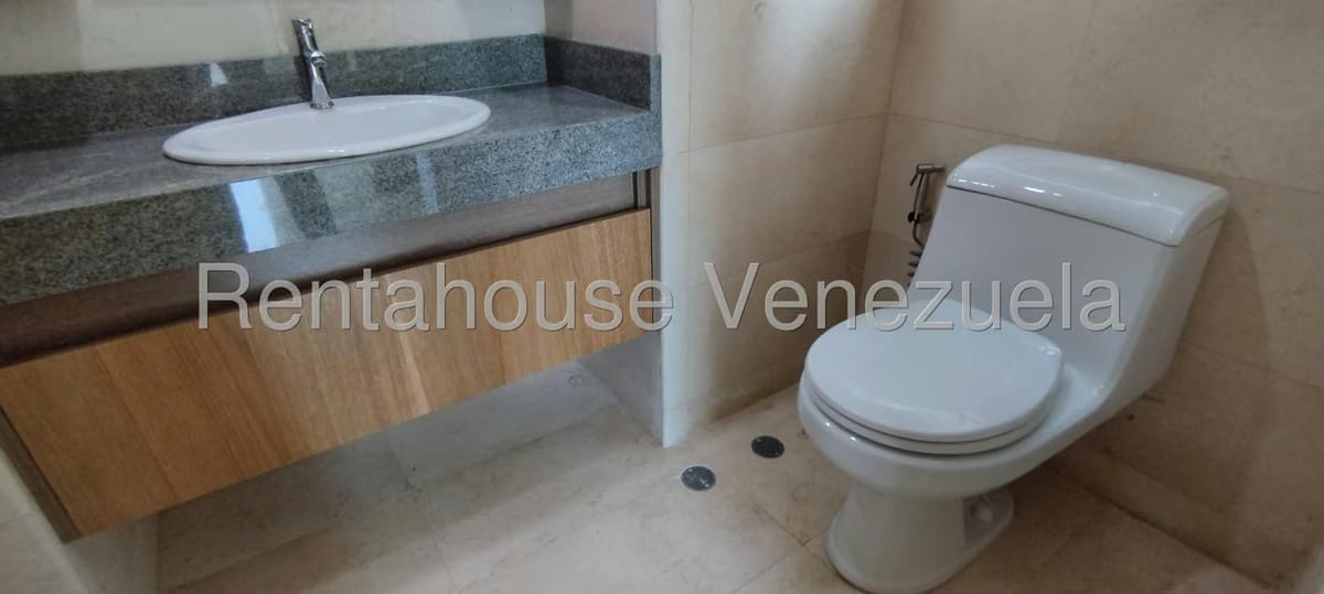 Apartamento (1 Nivel) en Venta en La Lagunita Country Club, Distrito Metropolitano - 27