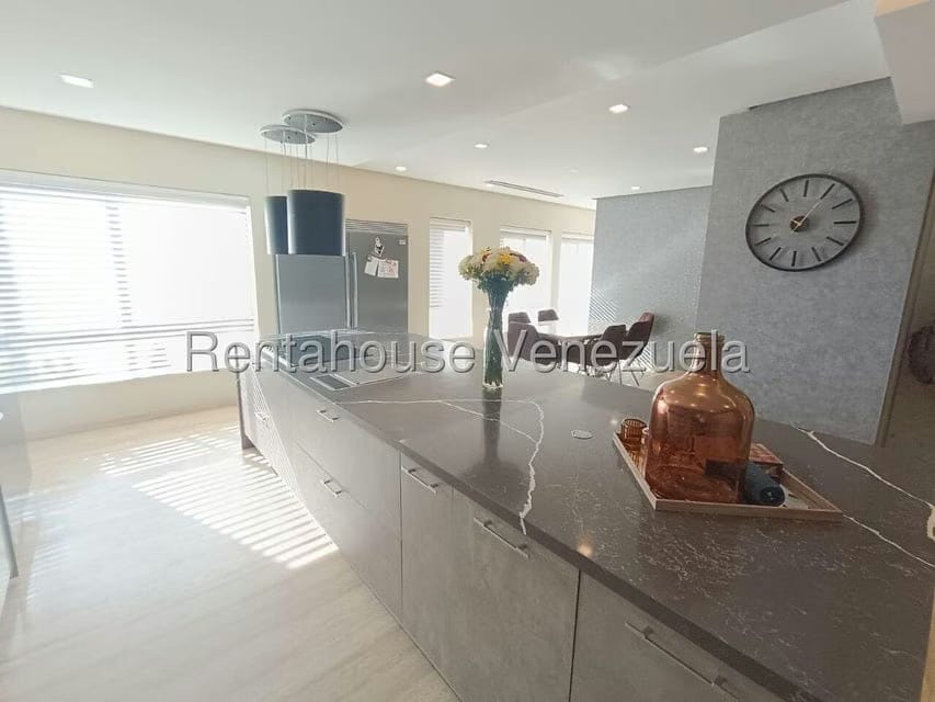 Apartamento (1 Nivel) en Venta en Terrazas del Country, Carabobo - 16