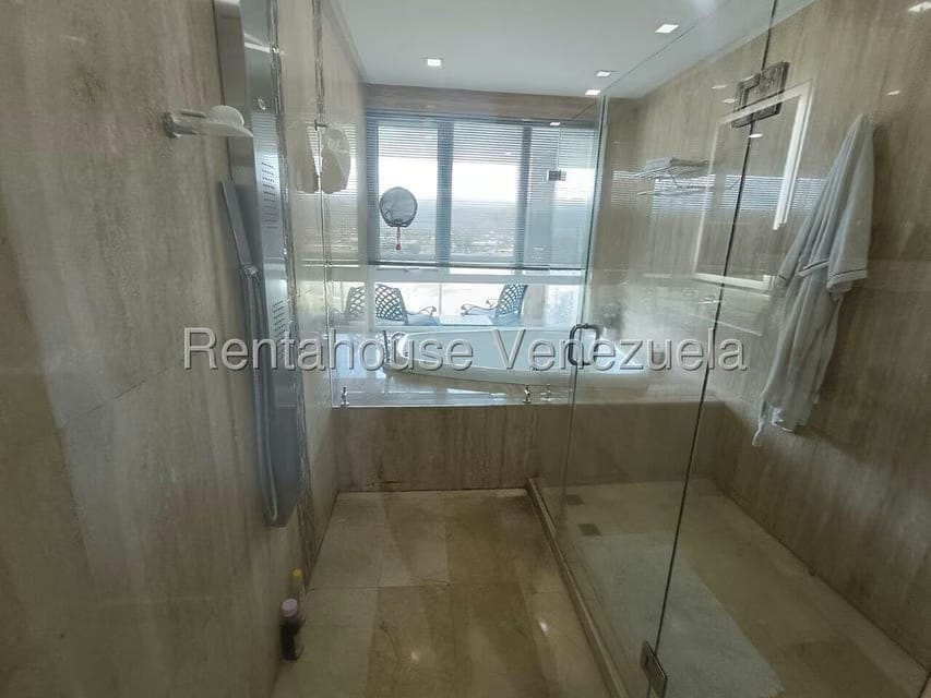 Apartamento (1 Nivel) en Venta en Terrazas del Country, Carabobo - 61