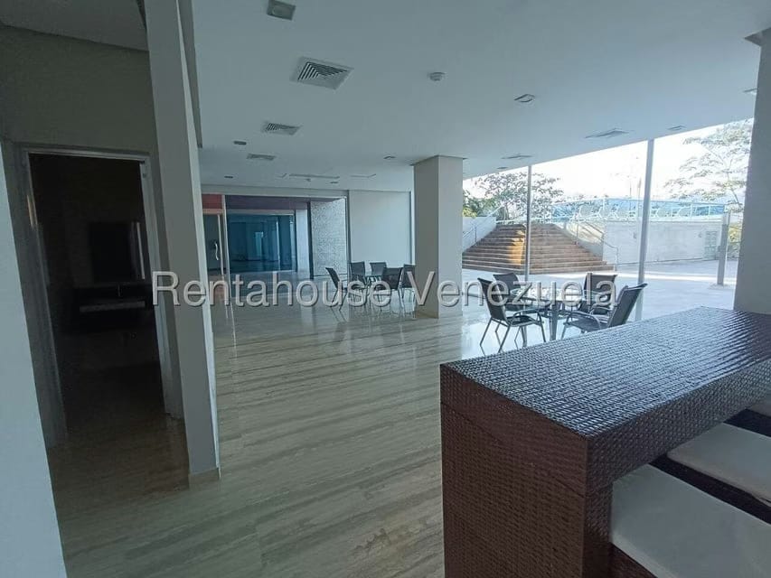 Apartamento (1 Nivel) en Venta en Terrazas del Country, Carabobo - 84