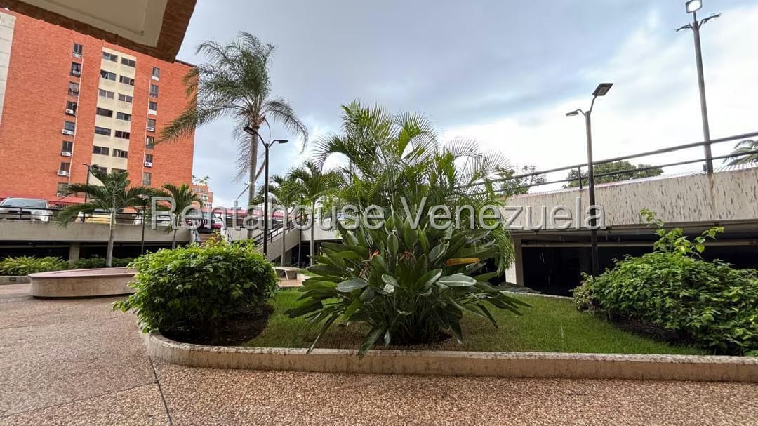 Apartamento (1 Nivel) en Venta en El Parque, Lara - 34