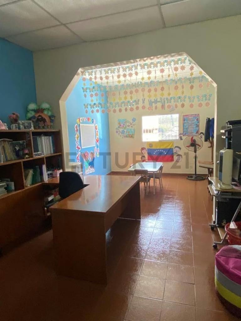 A precio de Oportunidad Casa de 2 plantas en Sector la Honda Tocuyito - 4