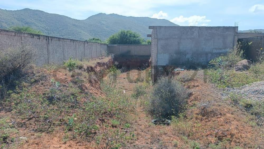 Terreno en Venta en La Exclusiva Playa El Agua Lote ideal para invertir. - 8