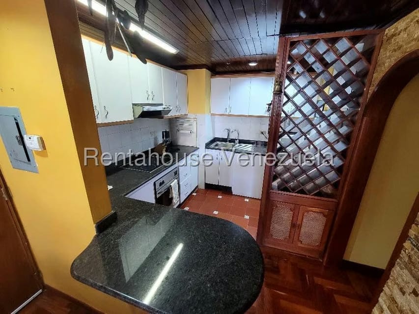 Apartamento (1 Nivel) en Alquiler en Chuao, Distrito Metropolitano - 9