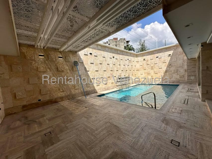 Casa (Duplex) en Venta en San Jacinto, Aragua - 2