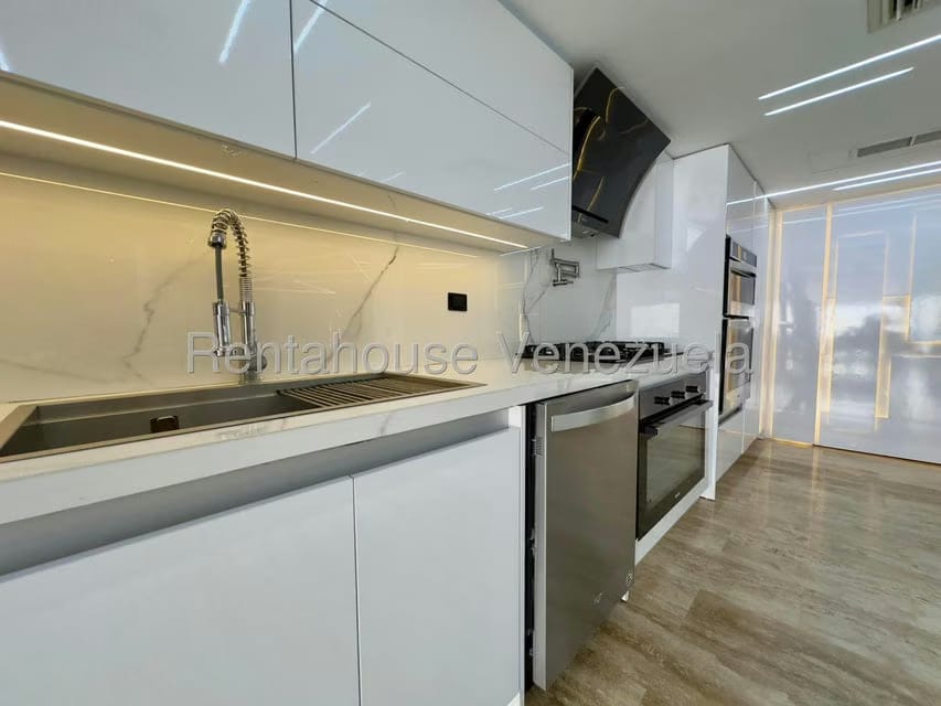 Casa (Duplex) en Venta en San Jacinto, Aragua - 17