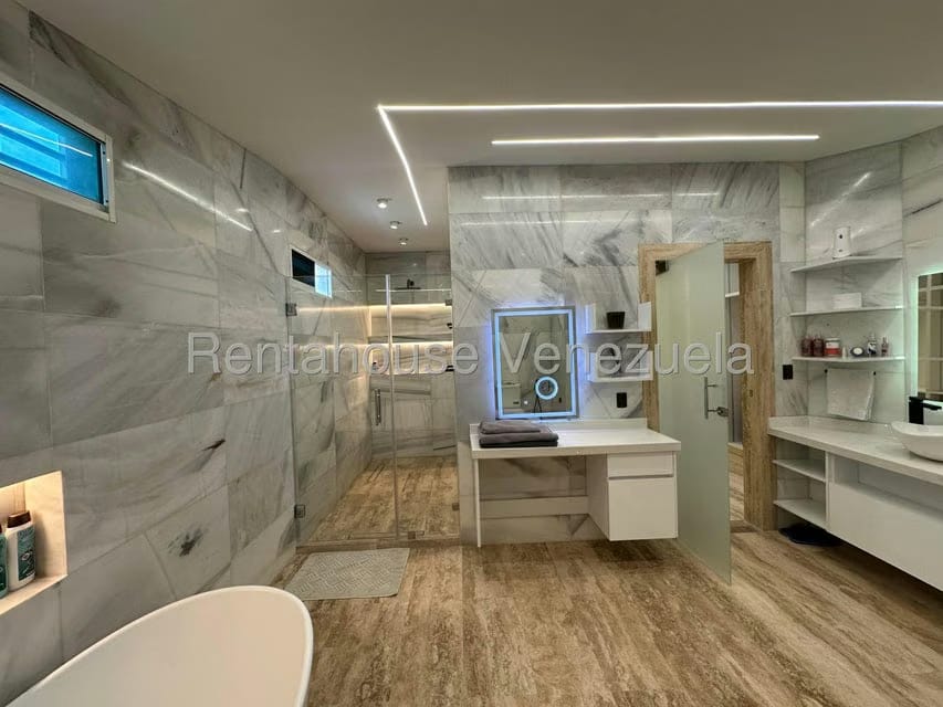 Casa (Duplex) en Venta en San Jacinto, Aragua - 57