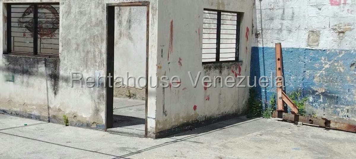Terreno (Comercial) en Venta en Centro, Lara - 11