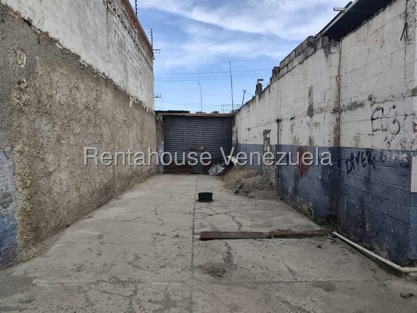 Terreno (Comercial) en Venta en Centro, Lara - 17