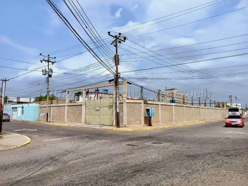 Terreno (Comercial) en Venta en Punto Fijo, Falcon - 16
