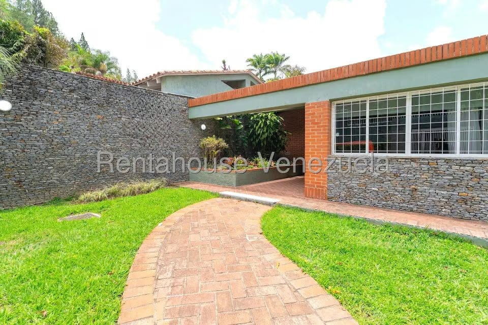 Casa (1 Nivel) en Venta en La Lagunita Country Club, Distrito Metropolitano - 2