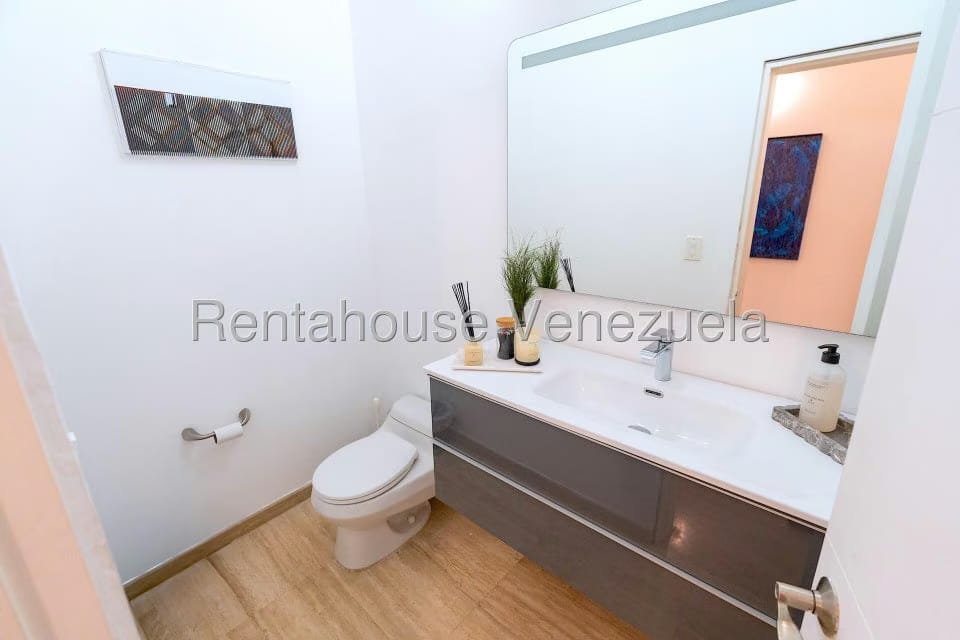 Casa (1 Nivel) en Venta en La Lagunita Country Club, Distrito Metropolitano - 15