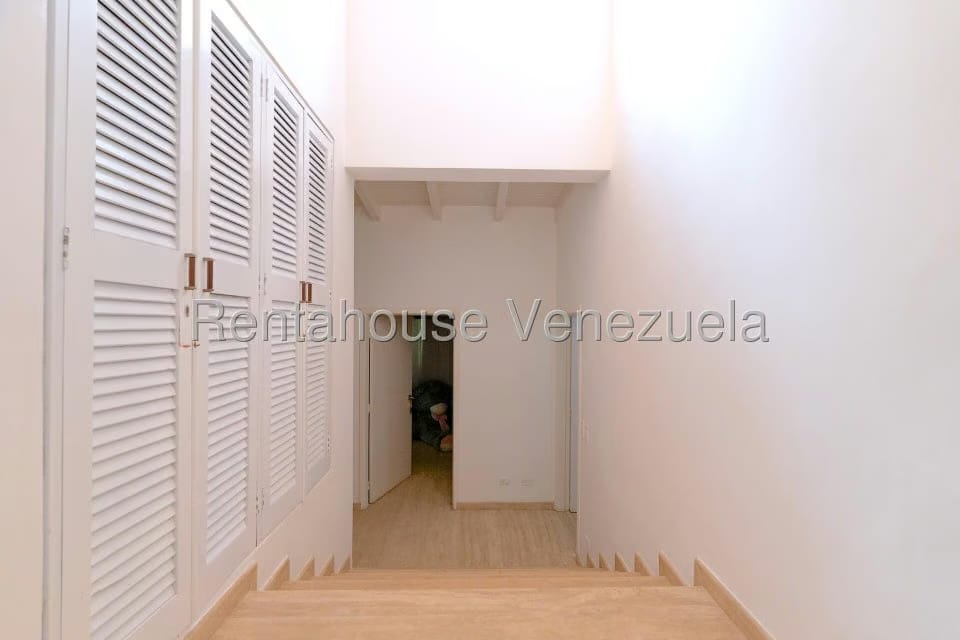 Casa (1 Nivel) en Venta en La Lagunita Country Club, Distrito Metropolitano - 26