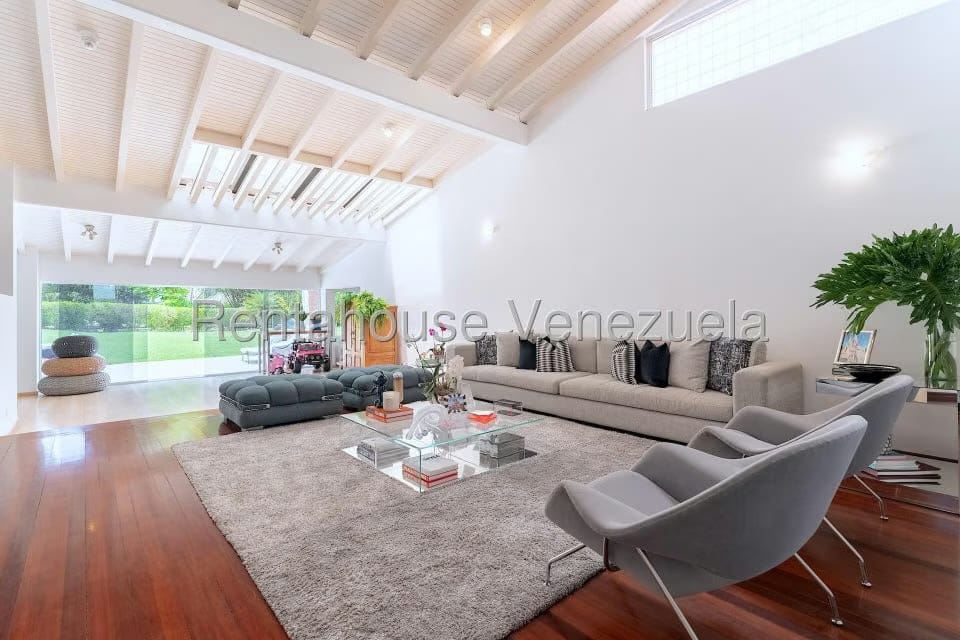 Casa (1 Nivel) en Venta en La Lagunita Country Club, Distrito Metropolitano - 4