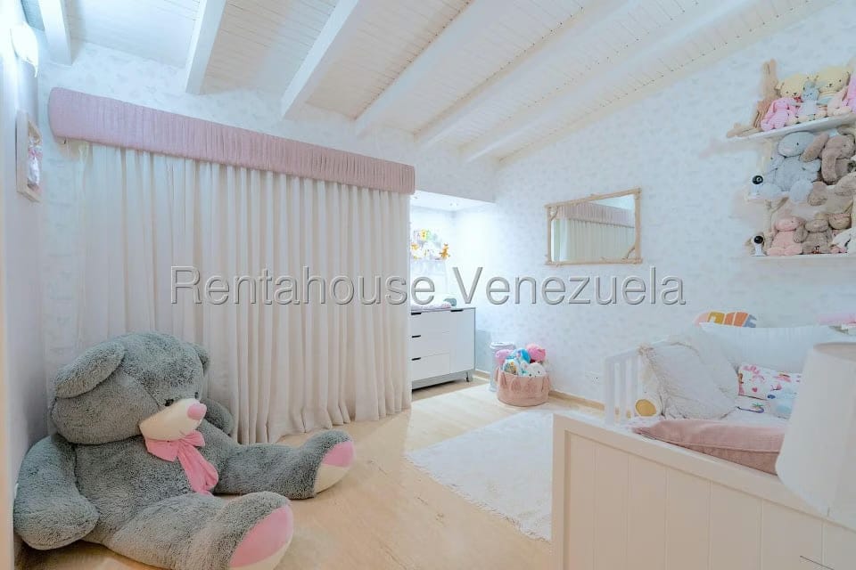 Casa (1 Nivel) en Venta en La Lagunita Country Club, Distrito Metropolitano - 33