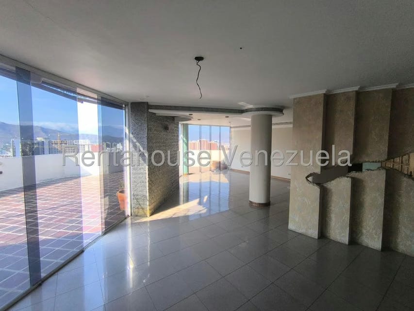 Apartamento (1 Nivel) en Venta en El Bosque, Carabobo - 13