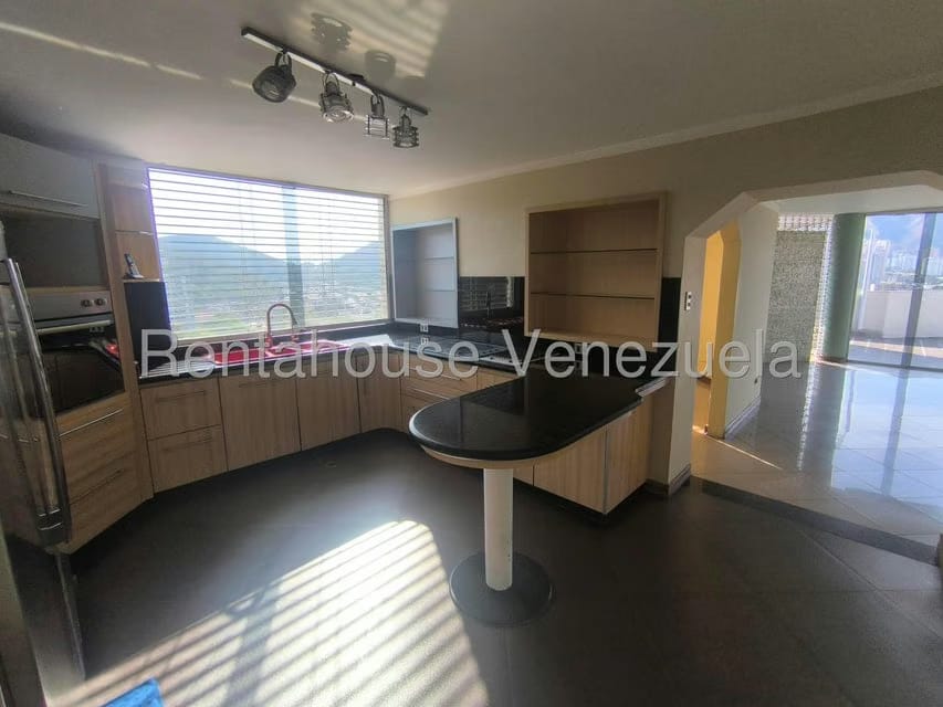 Apartamento (1 Nivel) en Venta en El Bosque, Carabobo - 26