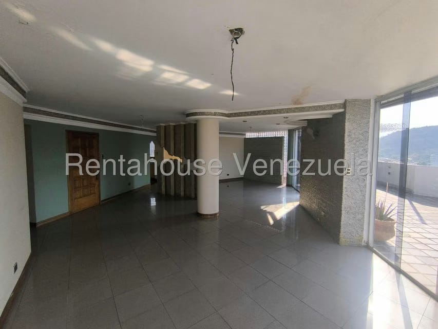 Apartamento (1 Nivel) en Venta en El Bosque, Carabobo - 4