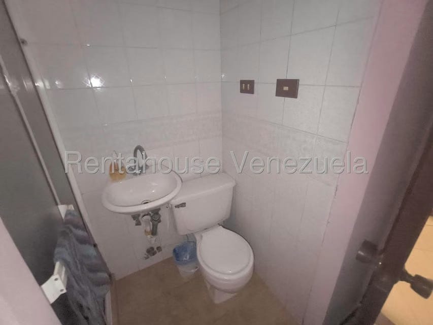 Apartamento (1 Nivel) en Venta en El Bosque, Carabobo - 31
