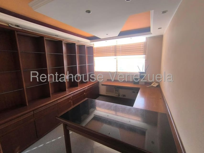 Apartamento (1 Nivel) en Venta en El Bosque, Carabobo - 33