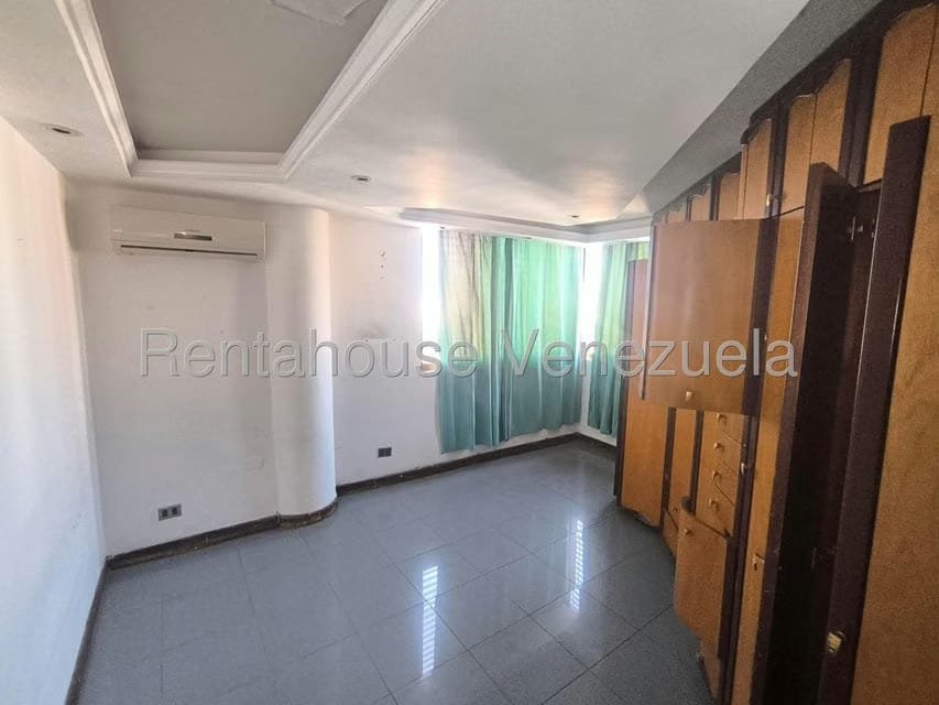 Apartamento (1 Nivel) en Venta en El Bosque, Carabobo - 46
